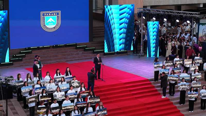 Табиғаттағы сәбилер порно жасырын камера